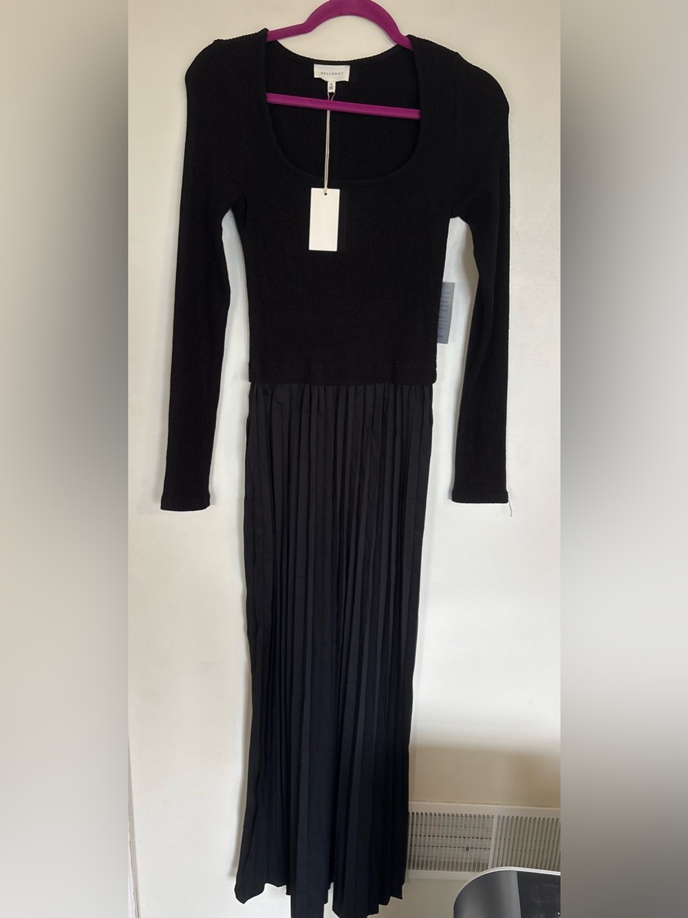 Melloday Black Pleated / Sweater Maxi Dress